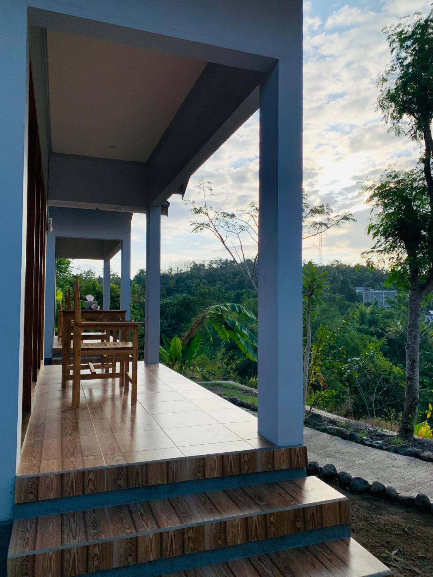 Tommy Homestay Plambi Экстерьер фото